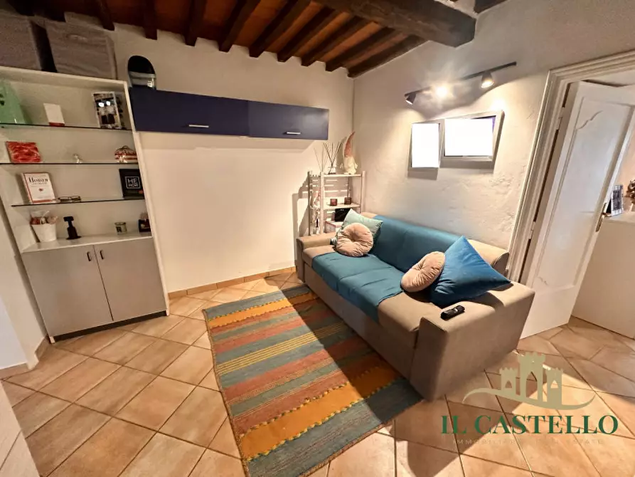Immagine 5 di Appartamento in vendita  in Via Santa Maria a Castiglione Del Lago