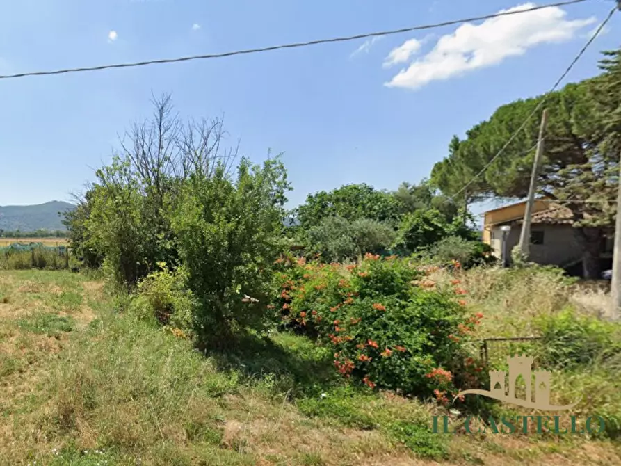 Immagine 12 di Appartamento in vendita  in Via Santa Maria a Castiglione Del Lago