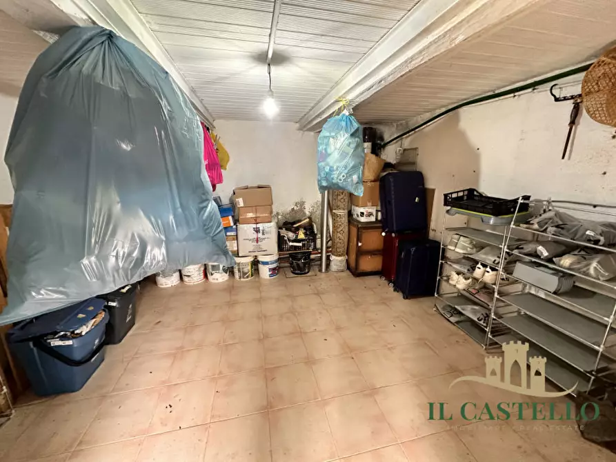 Immagine 13 di Appartamento in vendita  in Via Santa Maria a Castiglione Del Lago