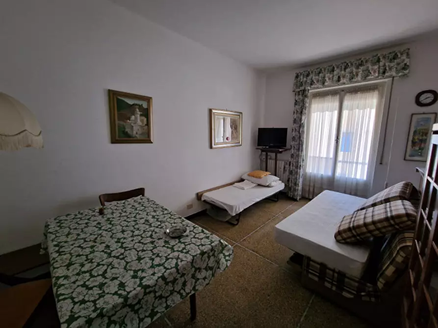 Immagine 1 di Appartamento in vendita  in via laggiaro a Rapallo