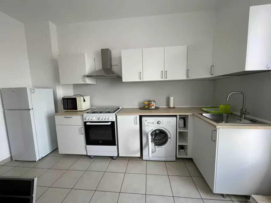 Immagine 2 di Camera in affitto  in Via Volturno a Mirandola