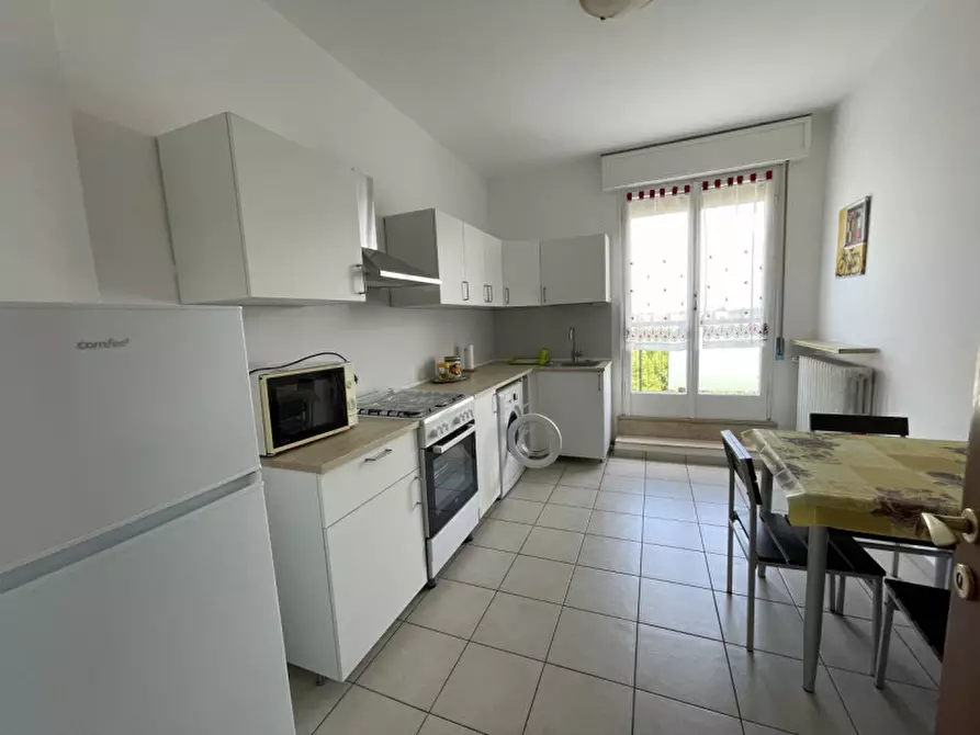 Immagine 3 di Camera in affitto  in Via Volturno a Mirandola