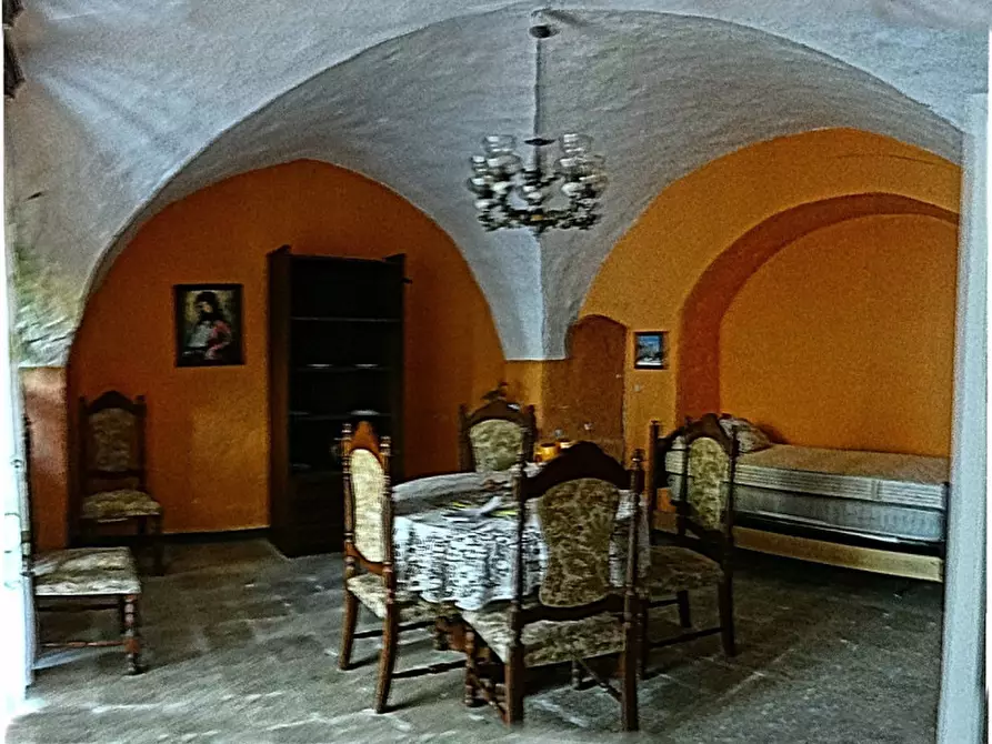 Immagine 47 di Villa in vendita  a Fasano