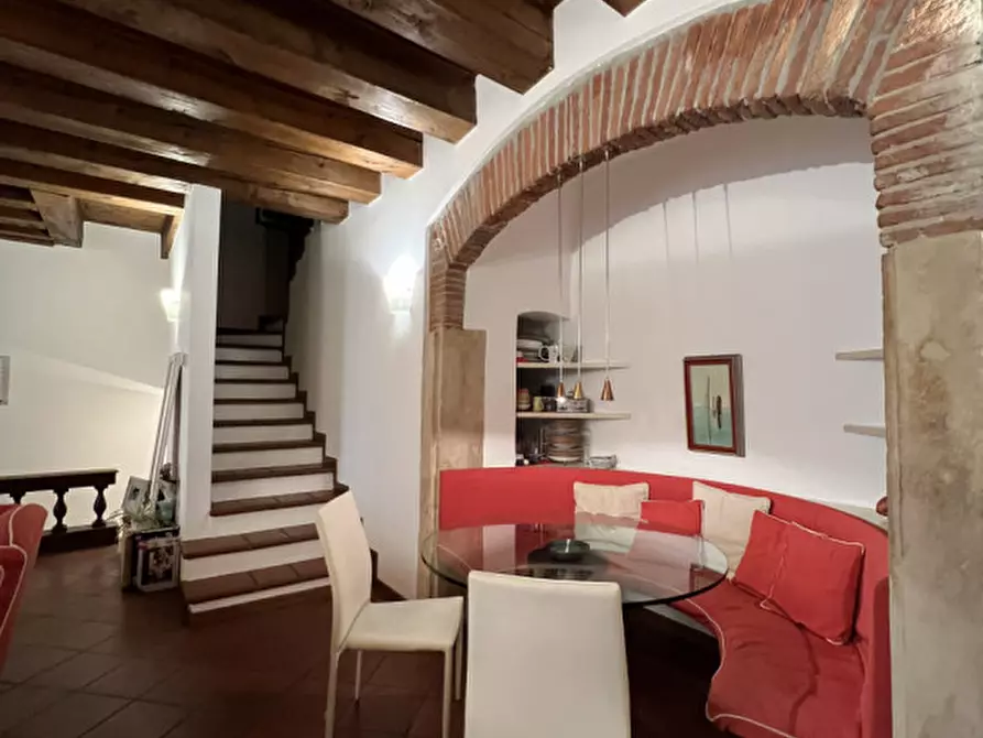 Immagine 6 di Appartamento in affitto  a Verona