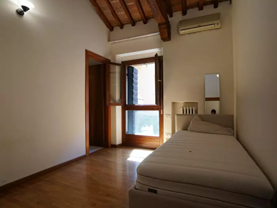 Immagine 12 di Appartamento in affitto  a Verona