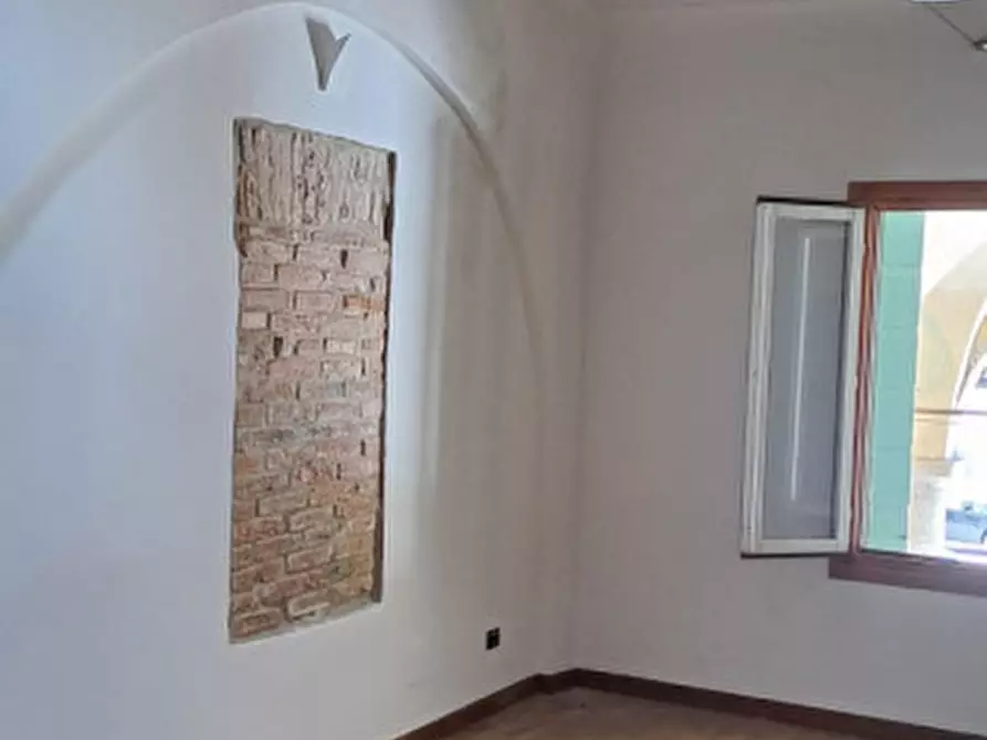 Immagine 1 di Negozio in vendita  in via logge palladiane a Piazzola Sul Brenta