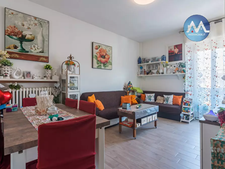 Immagine 1 di Appartamento in vendita  in Via Salandra a Pesaro