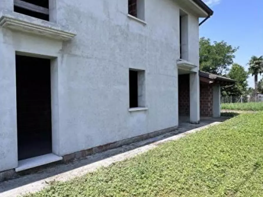 Immagine 4 di Casa bifamiliare in vendita  in via Bassa a Villafranca Padovana