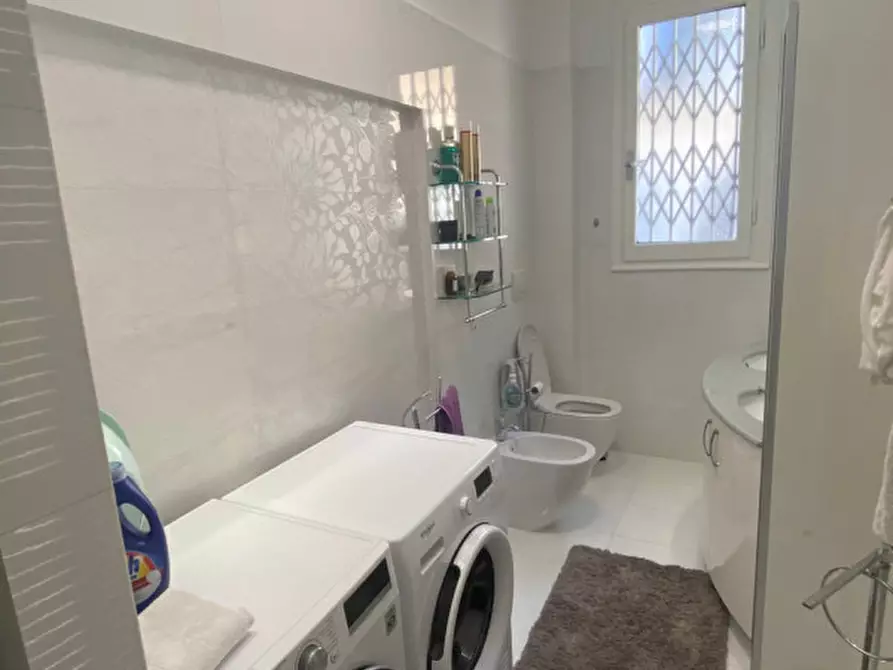 Immagine 32 di Appartamento in vendita  in VIA TRIESTE a Firenze