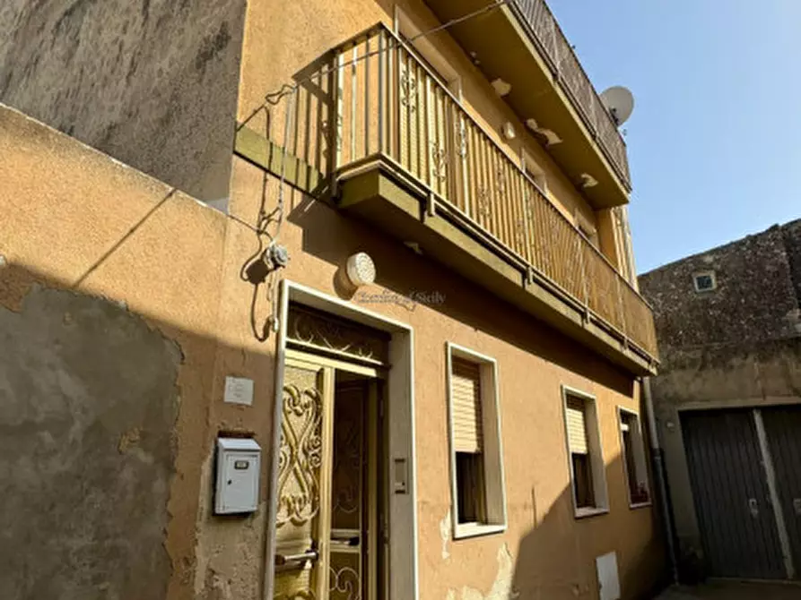 Immagine 1 di Casa indipendente in vendita  in Vicolo Spagnuolo a Modica