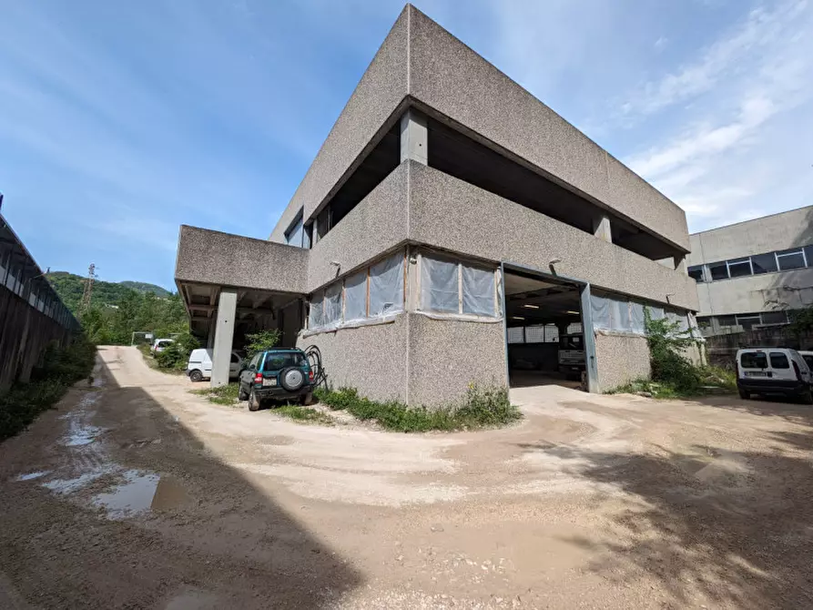 Immagine 1 di Capannone industriale in vendita  in Valdagno Via Trevigli a Valdagno