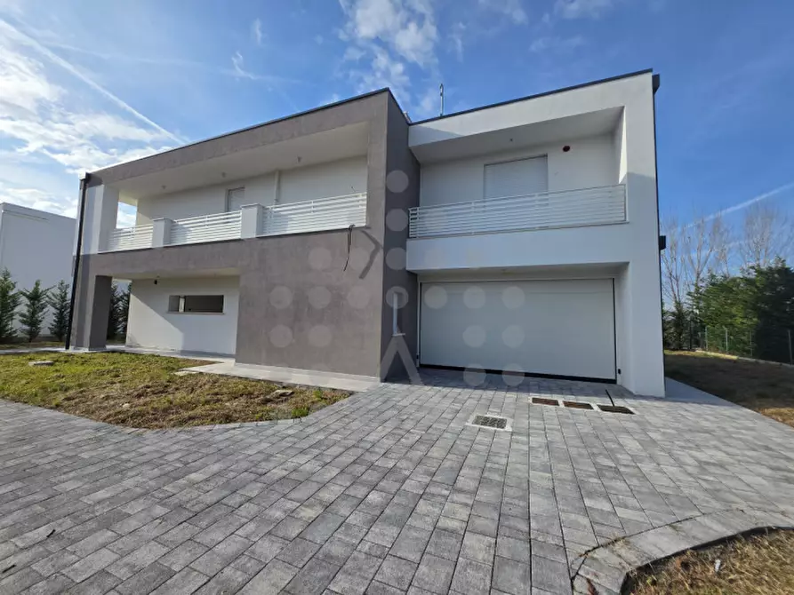 Immagine 3 di Villa in vendita  in Via San Lorenzo a Abano Terme