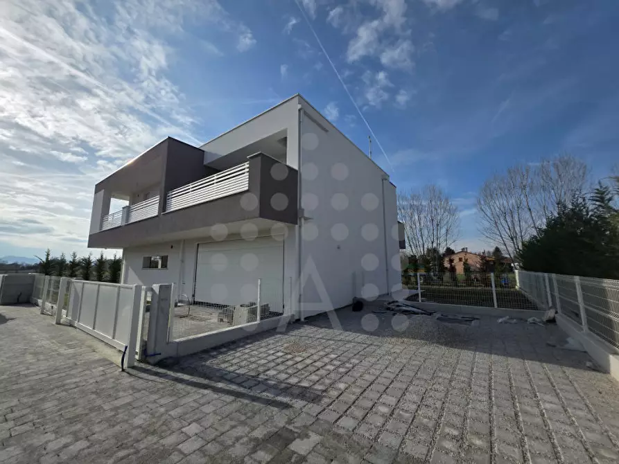 Immagine 4 di Villa in vendita  in Via San Lorenzo a Abano Terme
