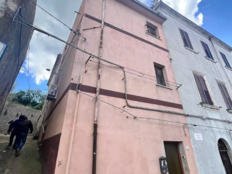 Immagine 1 di Casa indipendente in vendita  in PIAZZA AZUNI 10 a Chiaramonti