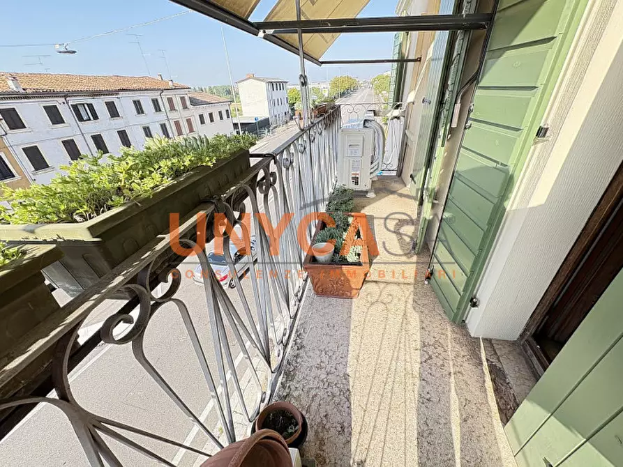 Immagine 14 di Appartamento in vendita  in Via Vincenzo Monti a Verona