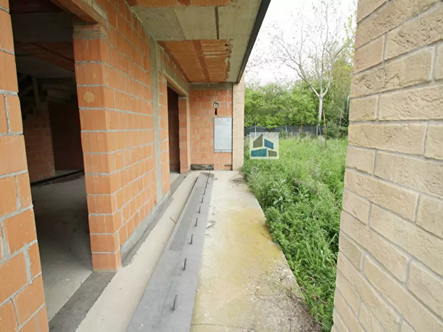 Immagine 2 di Casa bifamiliare in vendita  in via desman a Santa Maria Di Sala