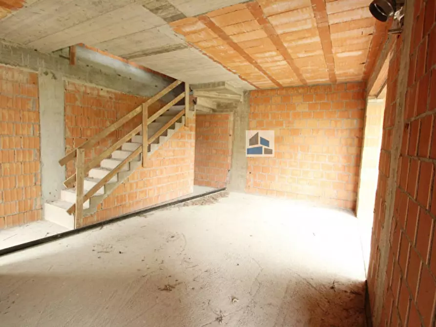 Immagine 3 di Casa bifamiliare in vendita  in via desman a Santa Maria Di Sala