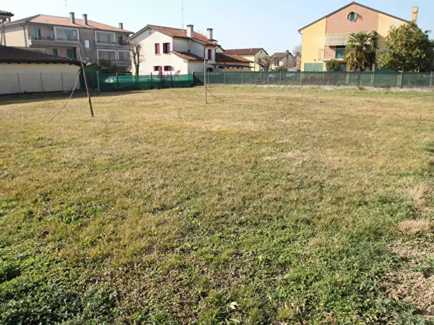 Immagine 6 di Terreno in vendita  a Santa Maria Di Sala