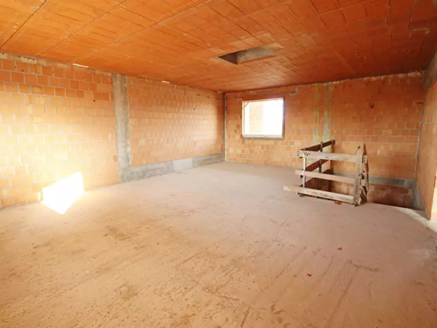 Immagine 6 di Casa bifamiliare in vendita  in via alfieri a Santa Maria Di Sala