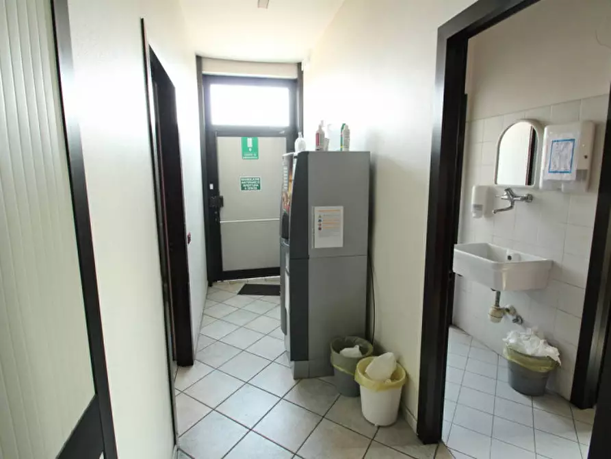 Immagine 8 di Capannone industriale in vendita  a Santa Maria Di Sala