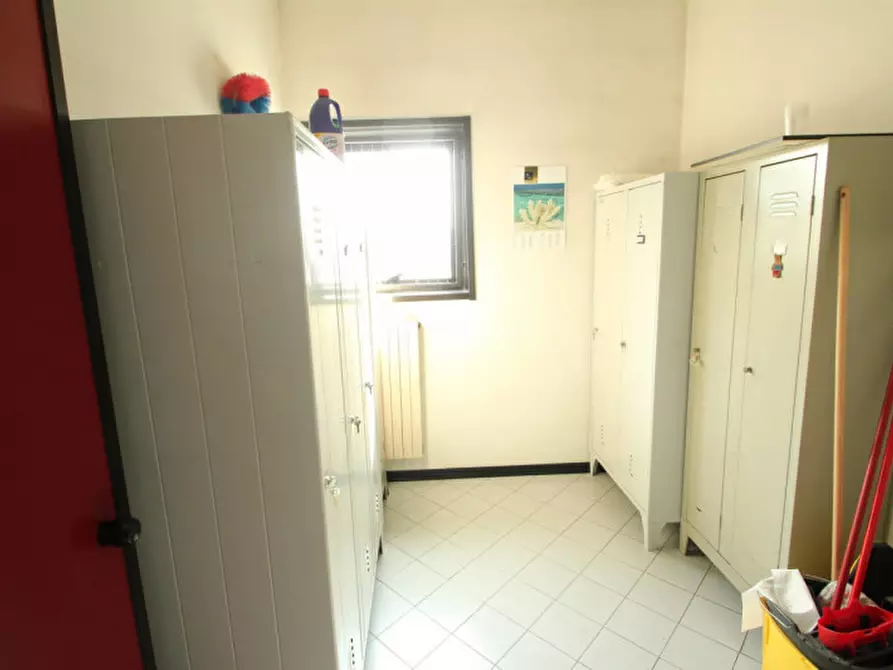 Immagine 9 di Capannone industriale in vendita  a Santa Maria Di Sala