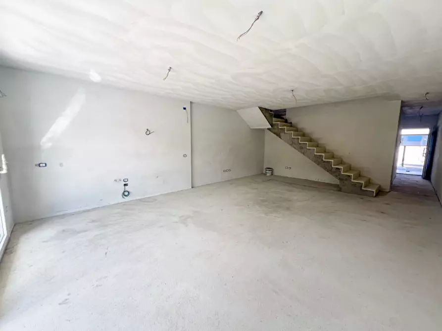 Immagine 7 di Casa quadrifamiliare in vendita  a Legnaro