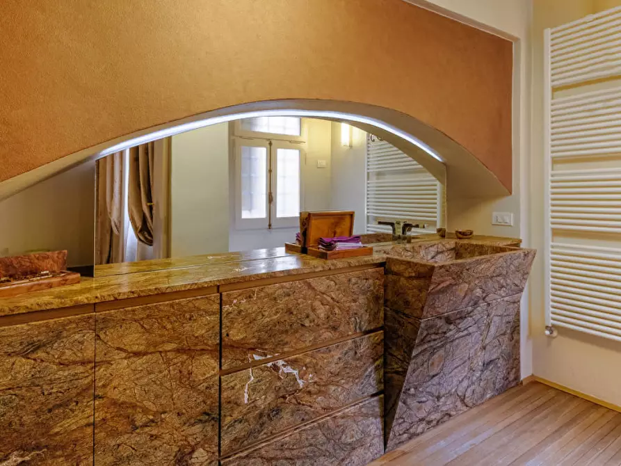 Immagine 20 di Attico in vendita  a Bologna