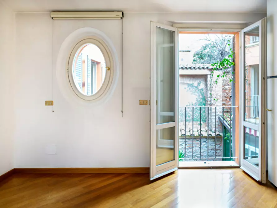 Immagine 7 di Casa indipendente in vendita  in Via Torleone 7 a Bologna