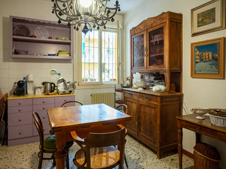 Immagine 5 di Appartamento in vendita  in Viale Oriani 33 a Bologna