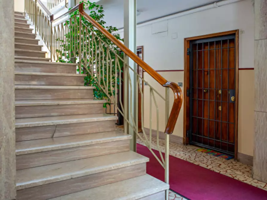 Immagine 14 di Appartamento in vendita  in Viale Oriani 33 a Bologna