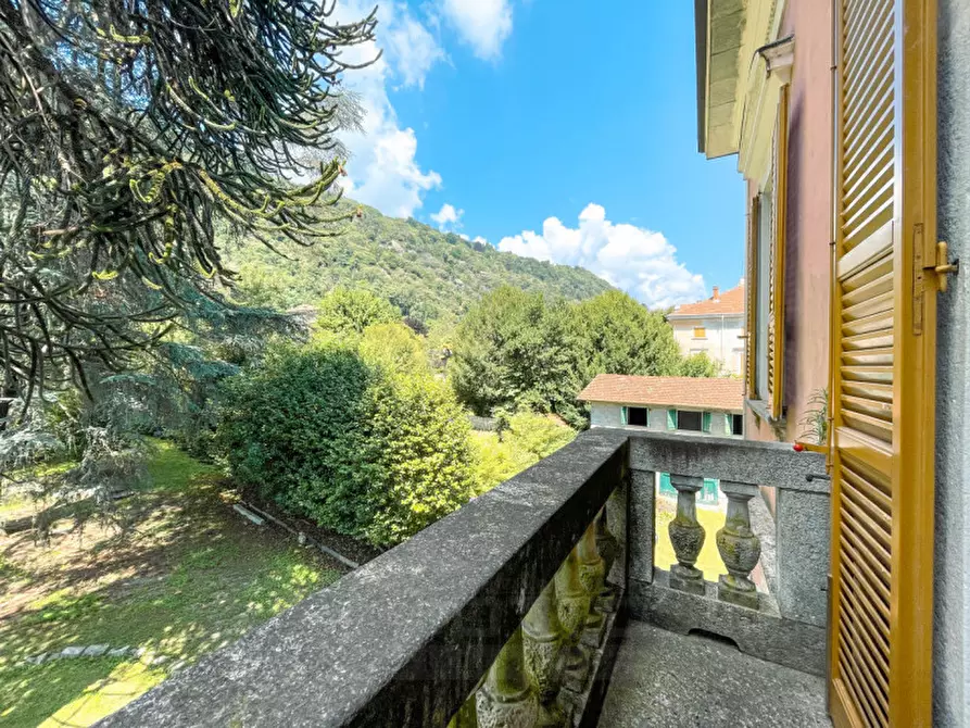 Immagine 24 di Villa in vendita  in Pietro Durio, 111 a Pella