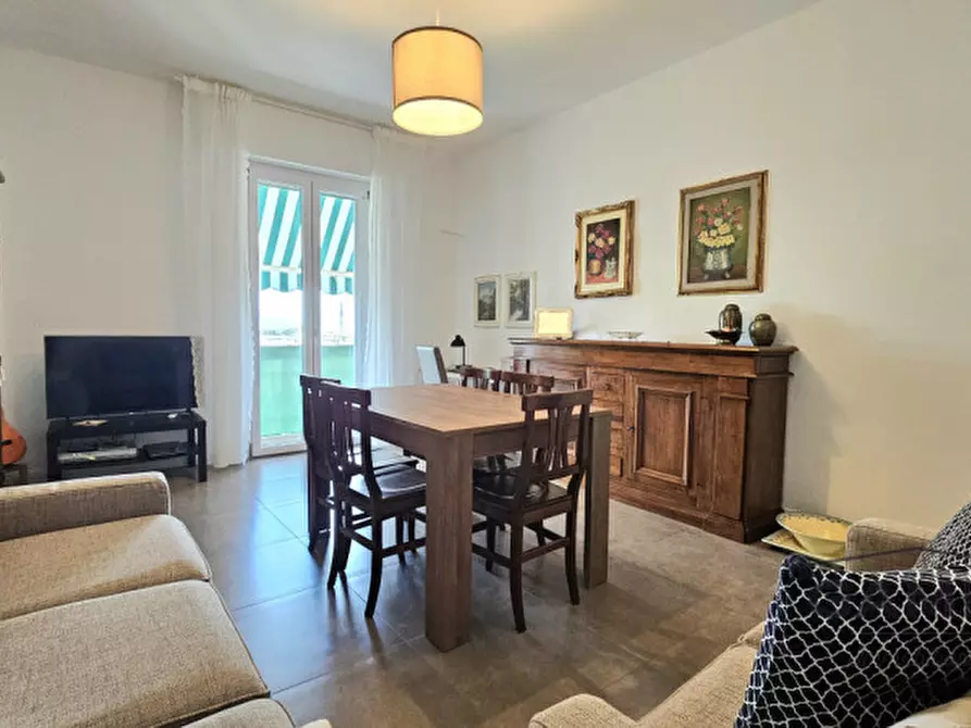 Immagine 2 di Appartamento in vendita  a Sesto Fiorentino