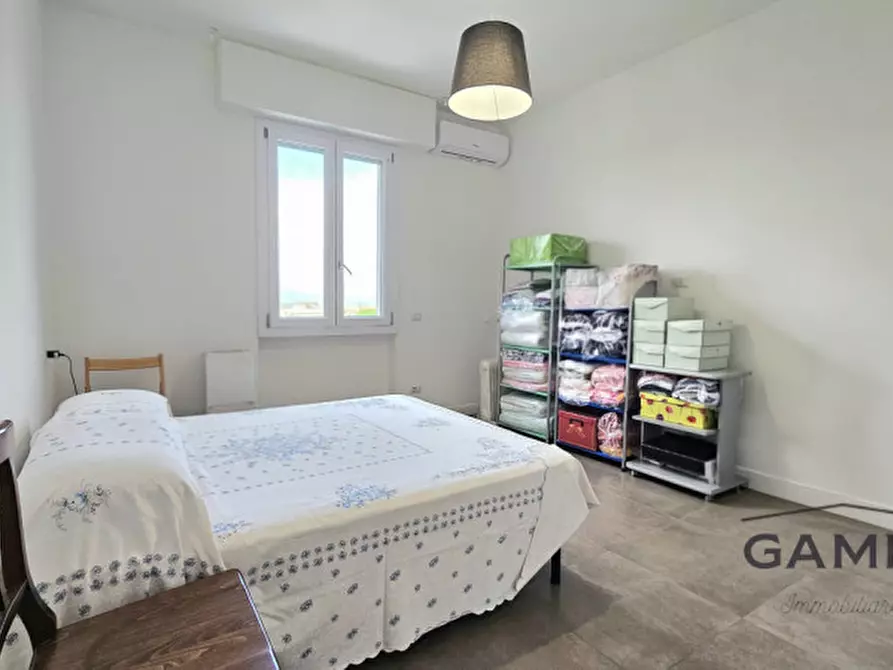 Immagine 10 di Appartamento in vendita  a Sesto Fiorentino