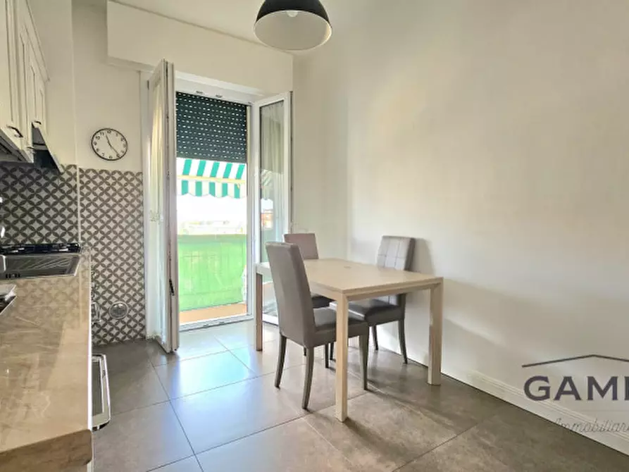 Immagine 16 di Appartamento in vendita  a Sesto Fiorentino