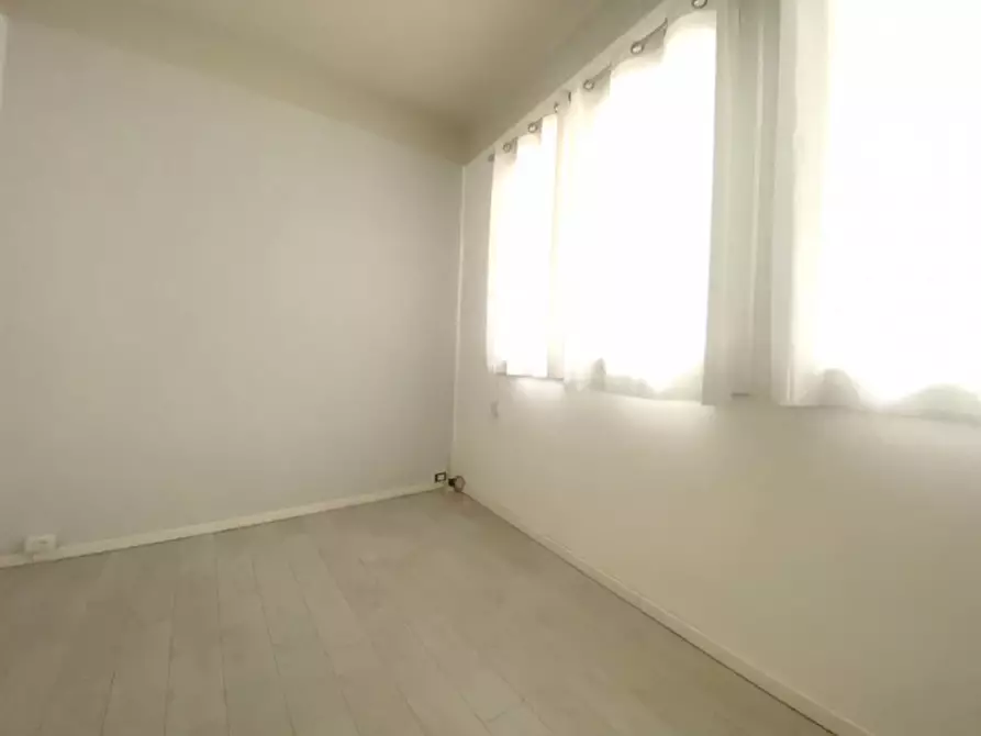 Immagine 7 di Negozio in vendita  in PIAZZALE STANGA a Padova