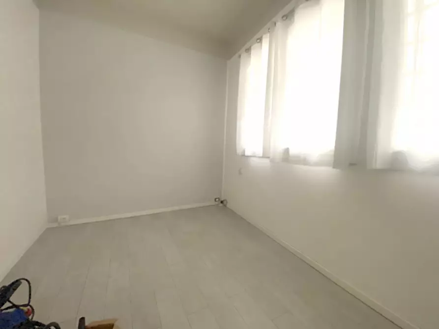 Immagine 8 di Negozio in vendita  in PIAZZALE STANGA a Padova