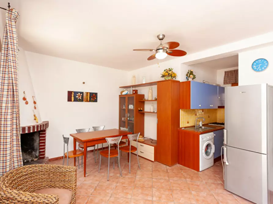 Immagine 1 di Appartamento in vendita  in Via Giovanni d’averrazzano Santa Lucia a Siniscola