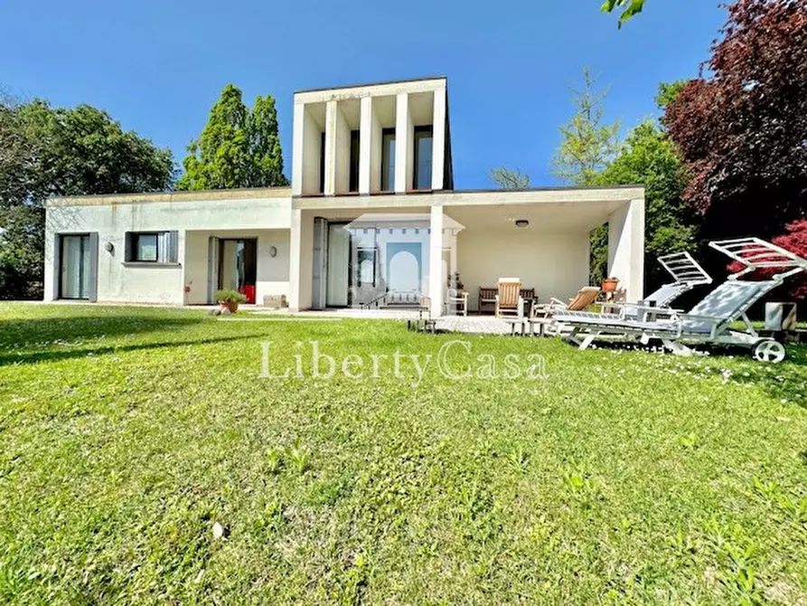 Immagine 3 di Villa in vendita  in Via Sant'anna a Salò