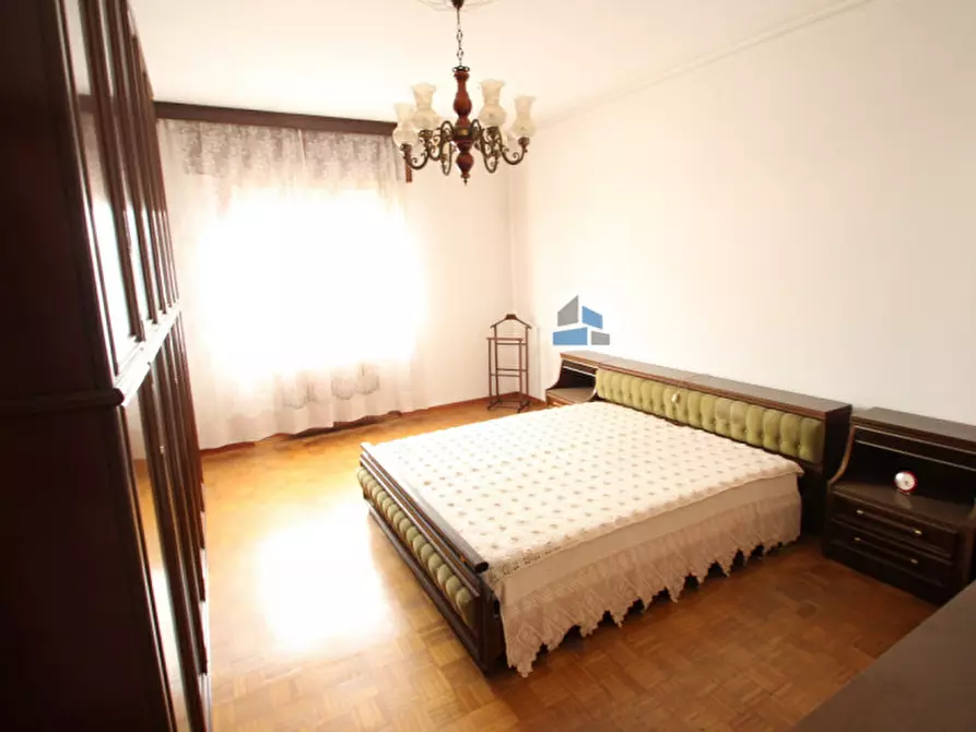 Immagine 8 di Casa trifamiliare in vendita  in via alfieri a Santa Maria Di Sala