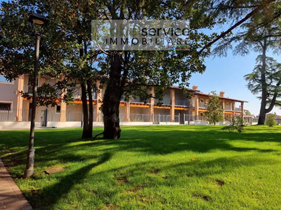 Immagine 5 di Appartamento in vendita  in Via San Germano 11 a Calcinato