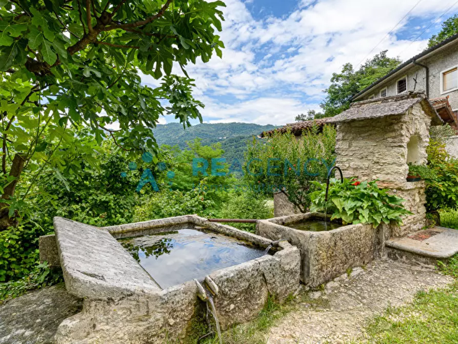 Immagine 47 di Villa in vendita  in via gollini a Chiampo