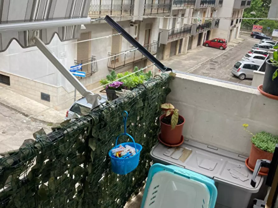 Immagine 14 di Appartamento in vendita  in Via Bologna a Ceglie Messapico