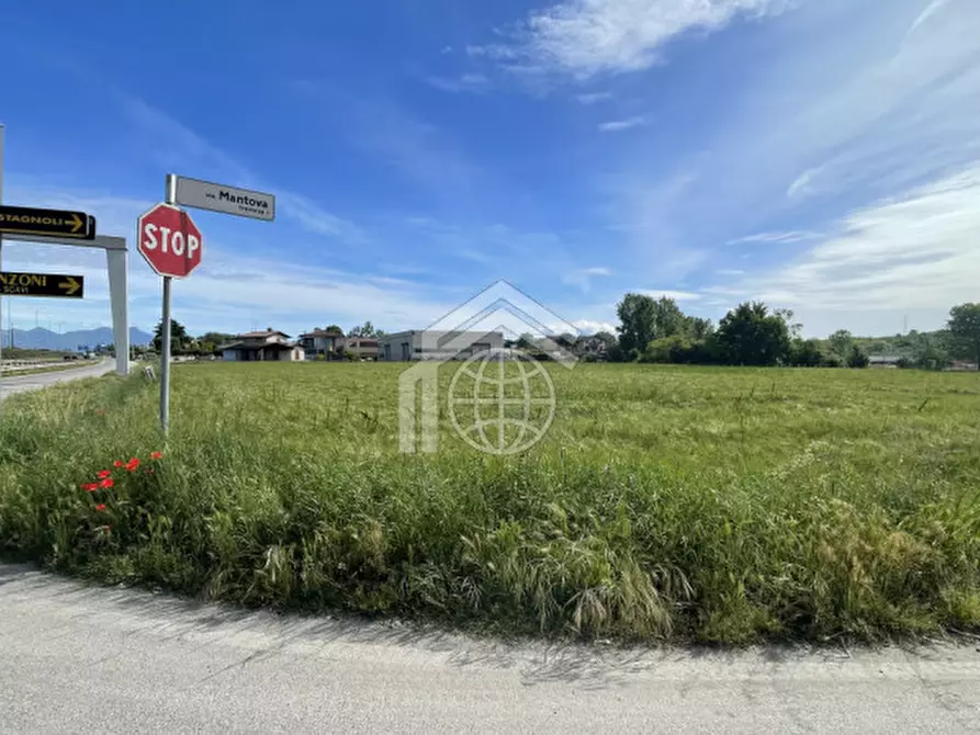 Immagine 2 di Terreno in vendita  in via delle Battaglie a Lonato del Garda