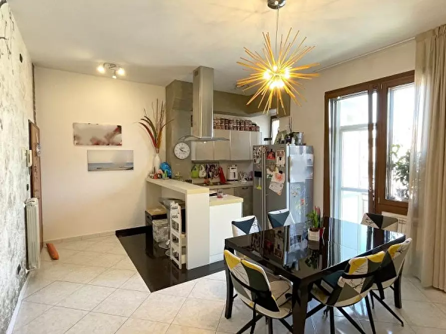 Immagine 3 di Appartamento in vendita  in Tombola a Chioggia