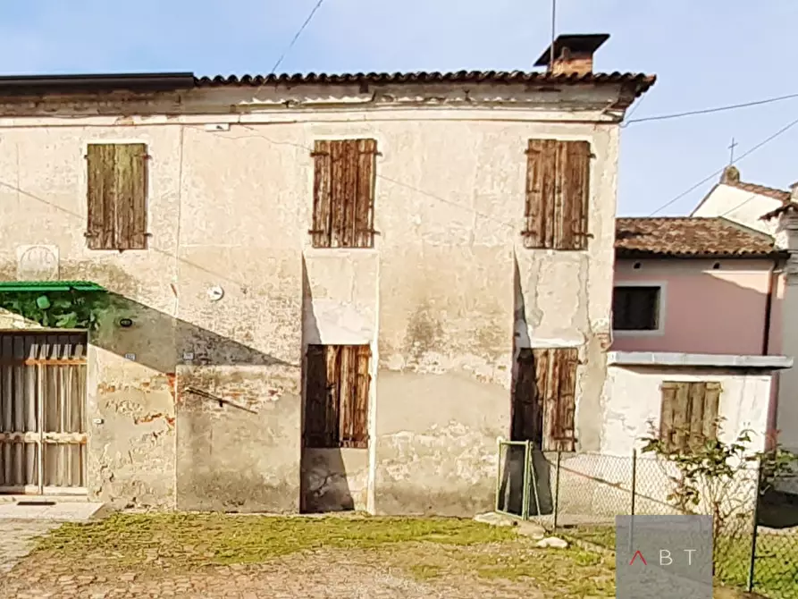 Immagine 1 di Rustico / casale in vendita  a Santa Giustina In Colle