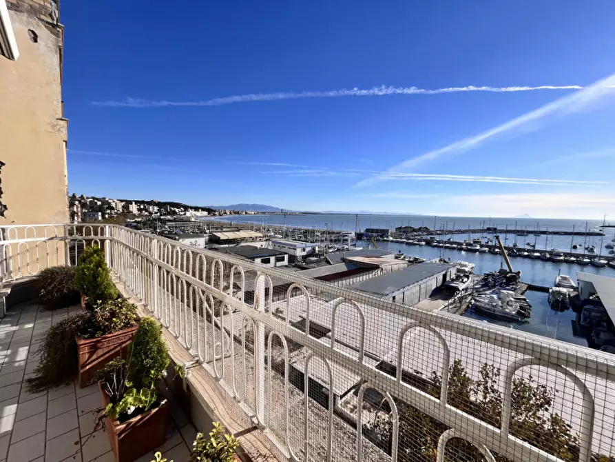Immagine 2 di Appartamento in vendita  in Riviera Zanardelli a Anzio