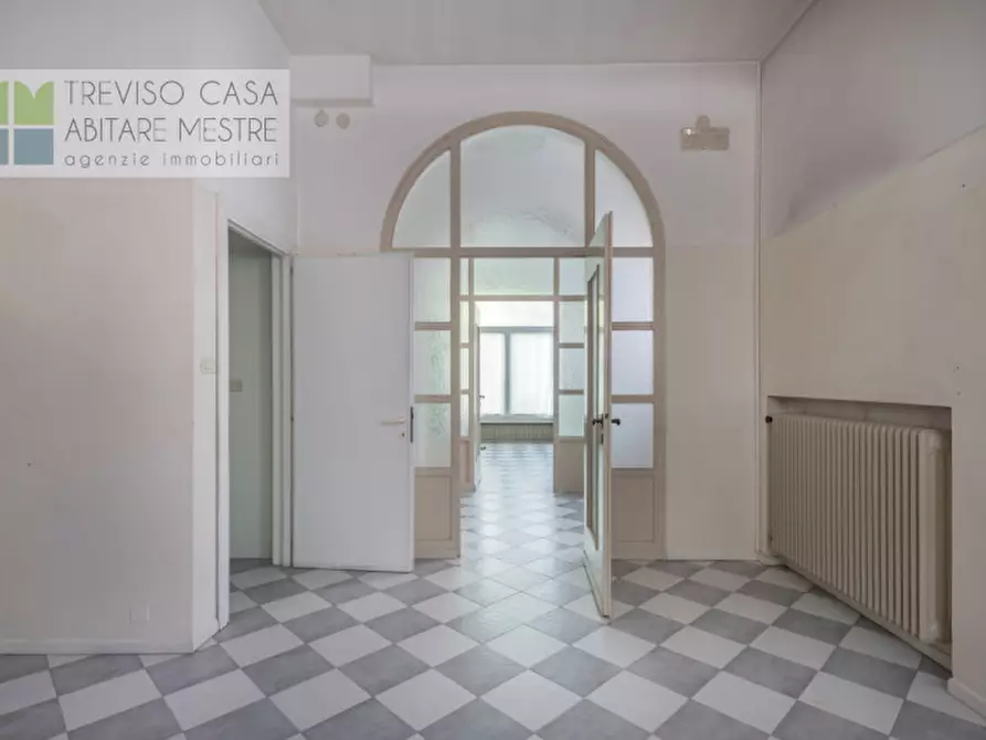 Immagine 1 di Appartamento in vendita  in viale luzzatti a Treviso