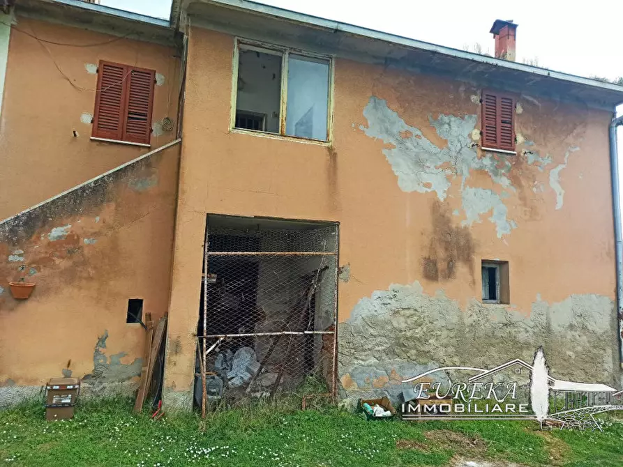 Immagine 7 di Magazzino in vendita  in via roma 152 a Castiglione Del Lago