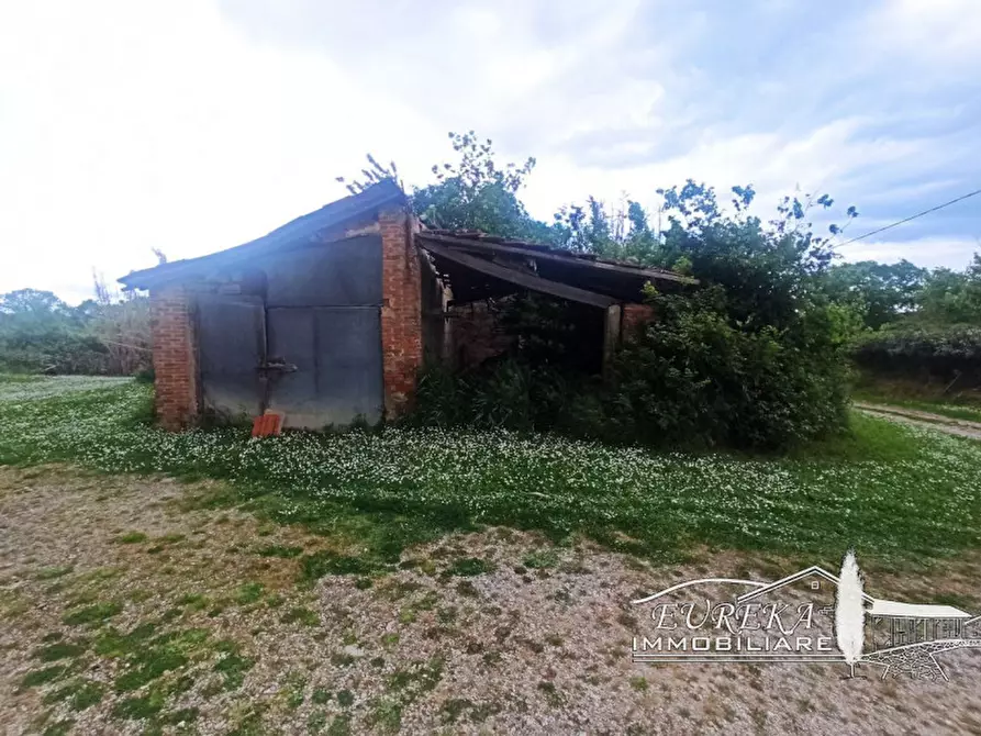 Immagine 18 di Magazzino in vendita  in via roma 152 a Castiglione Del Lago