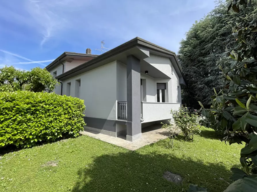 Immagine 40 di Casa indipendente in vendita  a Suzzara